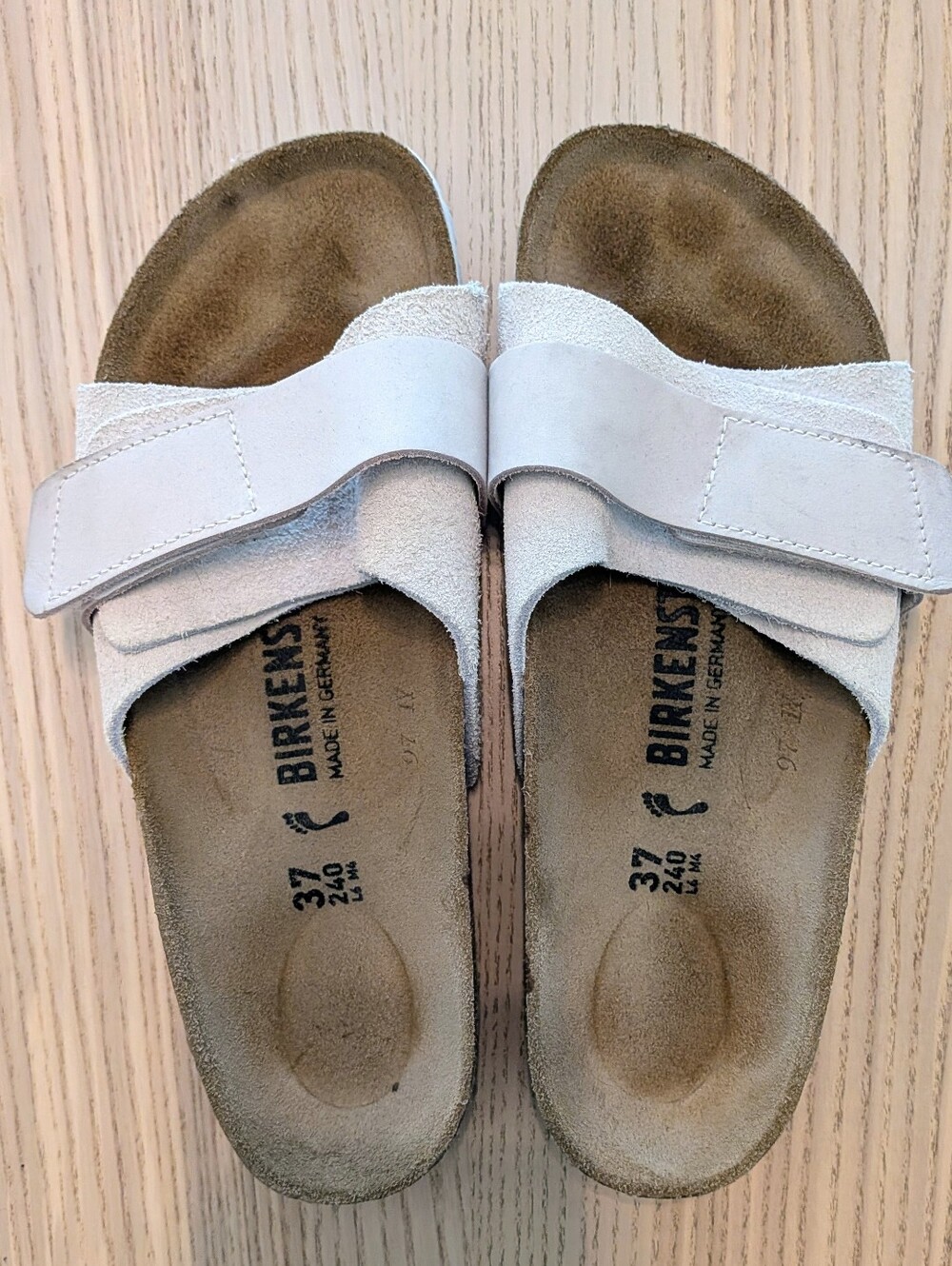 Birkenstock Oita Suede Sandals